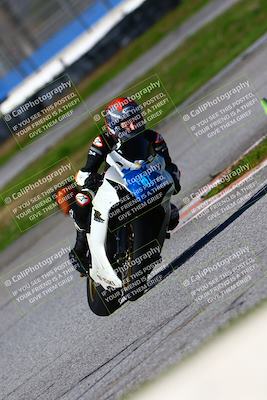 media/Jan-21-2023-Fastrack Riders (Sat) [[fcf3f88a30]]/Level 2/Session 4 Turn 6-Mountian Shot/